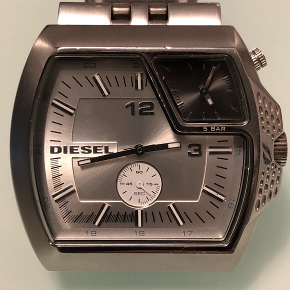 DIESEL Stainless Steel MEN’s Watch - Picture 2 of 7